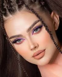آزاده جهان میکاپ و گریم حرفه‌ای تهران نارمک